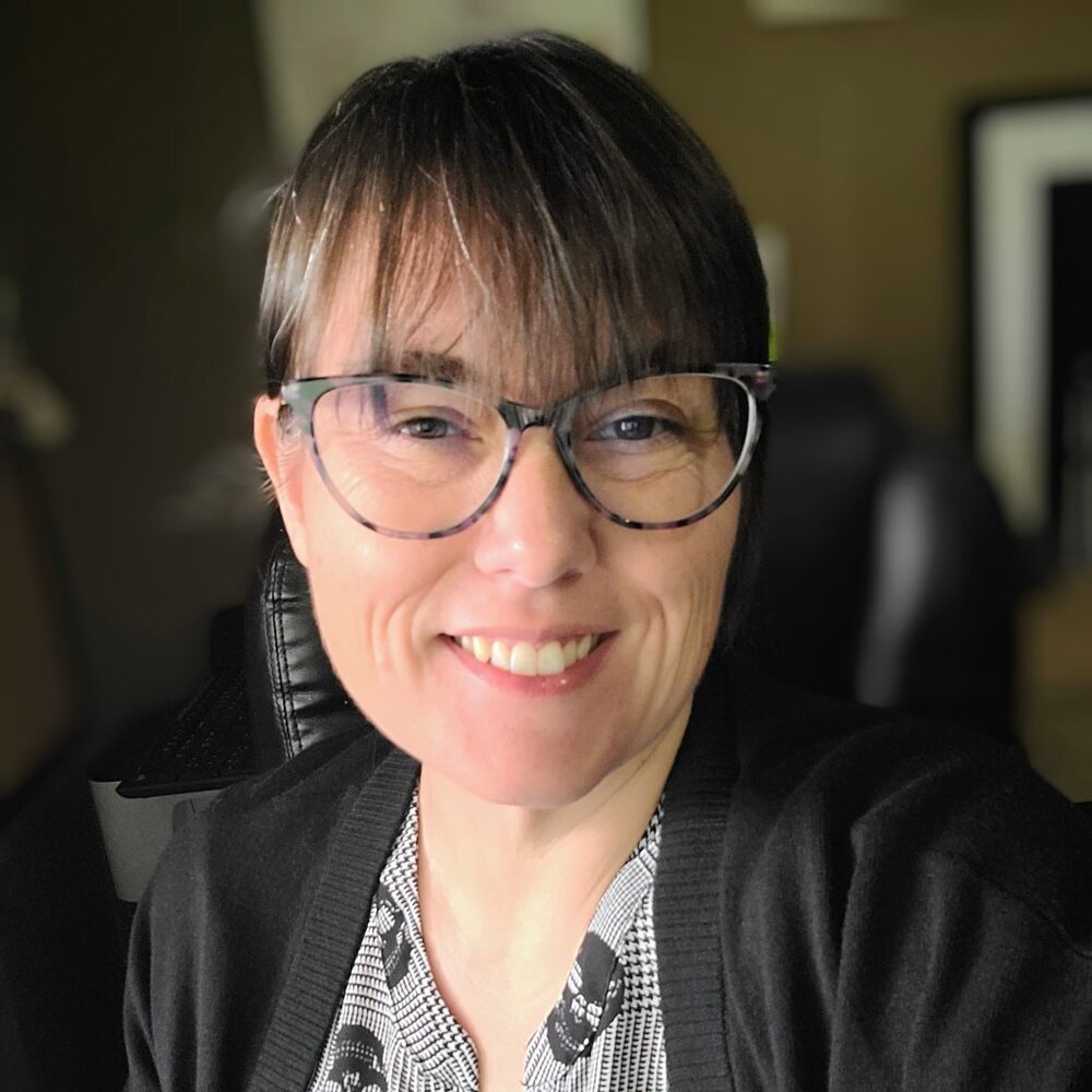 Meet your Posher, Rebecca